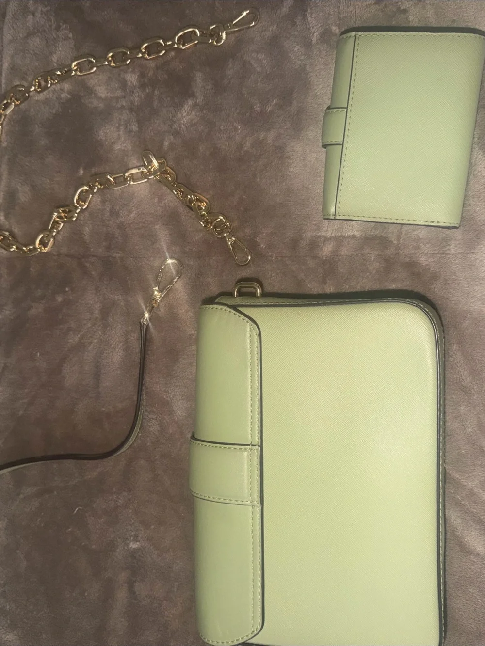 Michael Kors Sage Green Crossbody Bag with Matching Wallet 💚